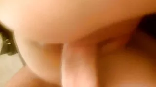 Noored Aasia saab erinevalt perses ja saab seemne tuss