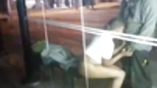 Slut fishnets raevukalt copulates kahe tema boyfriend